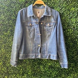 Vintage GAP Jean jacket size xl